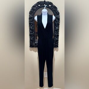 Elegant Black Sleeveless Jumpsuit